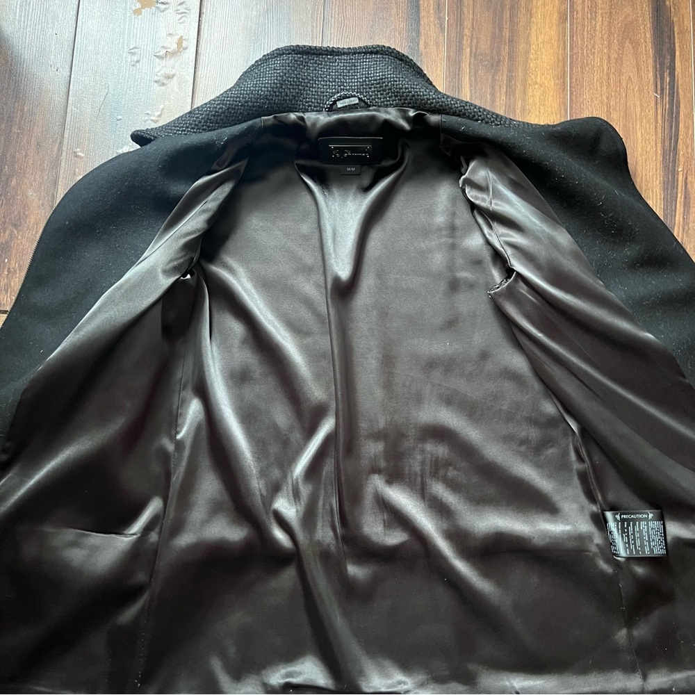 Mackage Luxury Wool and cashmere blend Asymmetrical Zip – Leather Trim – Size M - Picture 8 of 16